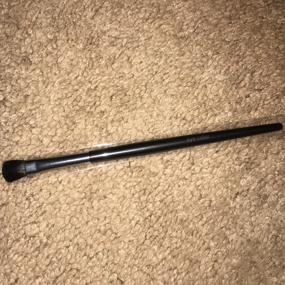 NWT Mary Kay Eye Color Brush